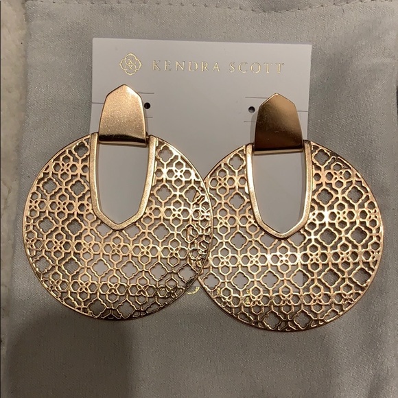 Kendra Scott Jewelry - Kendra Scott Diane rose gold filegree